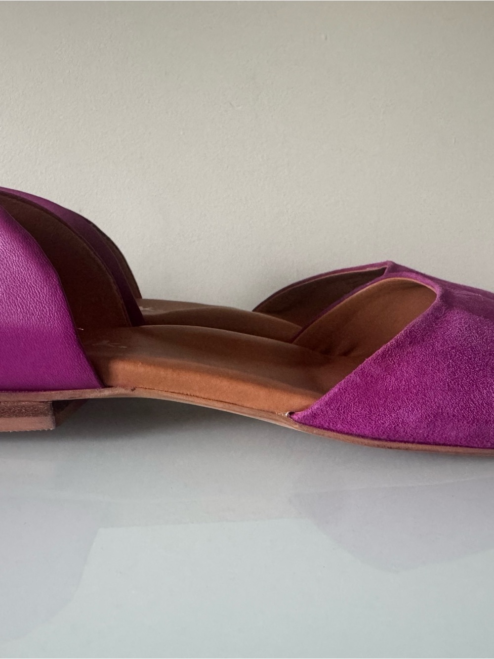 Softwalk Women's Flat Shoes in Magenta size 9W